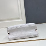 Dior Classic Checkered Leather Crossbody Bag Shoulder Bag Size: 21 x 18 x 6.5CM