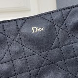 Dior Classic Checkered Leather Crossbody Bag Shoulder Bag Size: 25 x 21 x 6.5CM
