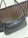 Prada New Fashion Versatile Underarm Bag Size: 36 x 20 x 11CM