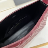Chanel New Classic Versatile Underarm Bag Handbag Size: 14 x 22.5 x 7.5CM