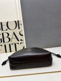Loewe Fashion Versatile Cloud Bag Sheepskin Handbag Crossbody Bag Size: 32 x 20 x 10 CM