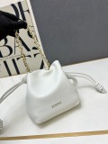 Loewe Fashion Mini Versatile Cloud Bag Sheepskin Handbag Crossbody Bag Size: 14 x 16 x 5 CM
