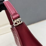Chanel New Classic Versatile Underarm Bag Handbag Size: 14 x 22.5 x 7.5CM