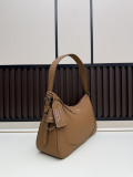 Prada New Fashion Versatile Underarm Bag Size: 36 x 20 x 11CM