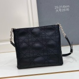 Dior Classic Checkered Leather Crossbody Bag Shoulder Bag Size: 25 x 21 x 6.5CM