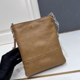 Dior Classic Checkered Leather Crossbody Bag Shoulder Bag Size: 21 x 18 x 6.5CM