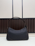 Prada New Fashion Versatile Underarm Bag Size: 36 x 20 x 11CM