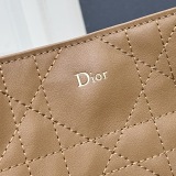 Dior Classic Checkered Leather Crossbody Bag Shoulder Bag Size: 25 x 21 x 6.5CM