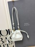 Loewe Fashion Mini Versatile Cloud Bag Sheepskin Handbag Crossbody Bag Size: 14 x 16 x 5 CM