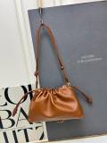 Loewe Fashion Versatile Cloud Bag Sheepskin Handbag Crossbody Bag Size: 32 x 20 x 10 CM