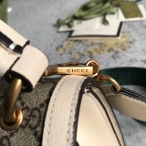 Gucci Fashion Bee Canvas Collar Crossbody Bag Handbag Size: 25.5 x 17.5 x 13 CM