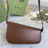 Gucci Fashion Versatile Asymmetric Flip Underarm Bag Handbag Size: 26.5 x 17 x 8 CM