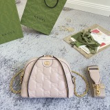 Gucci Classic GG Chain Crossbody Bag Shoulder Bag Size: 23 x 19 x 8 CM