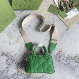 Gucci Classic GG Handbag Crossbody Bag Shoulder Bag Size: 19 x 13 x 10 CM
