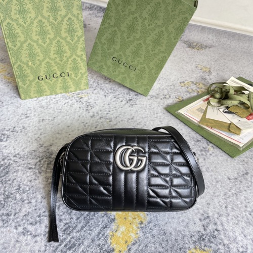 Gucci Classic GG Chain Camera Bag Shoulder Bag Size: 24 x 12 x 7 CM