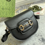 Gucci Classic Mini Polo Buckle Versatile Crossbody Bag Shoulder Bag Size: 17 x 18.5 x 7.5 CM