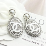 Chanel Fashion Versatile Pearl Pendant Full Diamond Elliptical Earrings