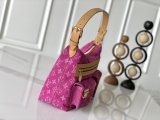 Louis Vuitton Retro Versatile Logo Printed Cowboy Underarm Bag Handbag Size: 30 x 22 x 13CM