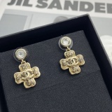 Chanel Fashion Versatile Diamond Pendant Lace Clover Earrings