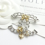 Chanel Classic Versatile Color blocked Hollow Chain CC Brooch