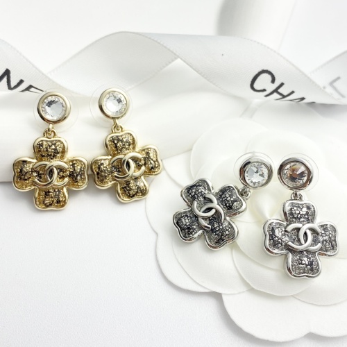 Chanel Fashion Versatile Diamond Pendant Lace Clover Earrings
