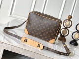 Louis Vuitton Retro Logo Camera Bag Crossbody Bag Size: 28 x 20 x 12 CM