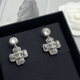 Chanel Fashion Versatile Diamond Pendant Lace Clover Earrings