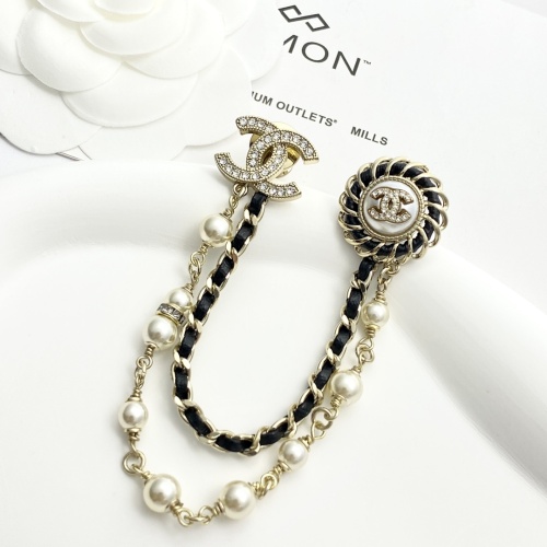 Chanel Classic Versatile Pearl Black Leather Chain Brooch