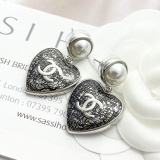 Chanel Fashion Versatile Lace Love Pearl Earrings