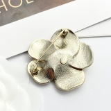 Chanel Fashion Versatile Camellia Jewel Brooch