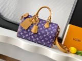Louis Vuitton Fashion Logo Printed Handbag Crossbody Bag Size: 25 x 15 x 15 CM