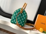 Louis Vuitton Fashion Versatile Logo Printed Leather Handbag Crossbody Bag Size: 32 x 22.5 x 18 CM