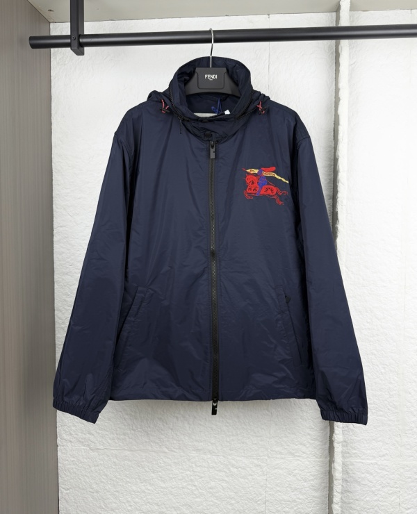 Burberry Classic Fashion Embroidered War Horse Hooded Jacket