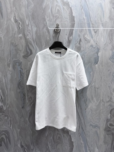 Louis Vuitton 26SS Classic Full Logo T-shirt Couple Versatile Round Neck T-shirt