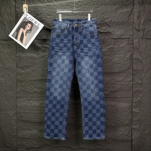 Louis Vuitton New Classic Checkered Jeans Couple's Retro Washed Casual Jeans