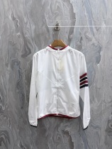 Thom Browne Couple's Classic Four Bar Hooded Sunscreen Clothes Thom Browne Couple's Classic Four Bar Hooded Sunscreen Clothes