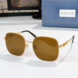 Gucci Fashion Versatile Square Frame Sunglasses Model: GG2053S Size: 57-17-145
