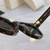 Prada Fashion Versatile Glasses Model: SPR C09 Size: 52-20-145