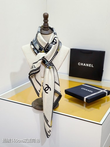 Chanel Fashion Versatile Double Sided Cashmere Square Towel 140 x 140 CM