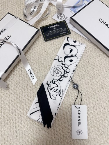 Chanel Fashion Versatile Silk Hair Strap Paddle Scarf 6x 120 CM