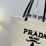 Prada Fashion Versatile Logo Printed Woven Bag Beach Bag Size: 40 x 26 CM