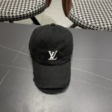 Louis Vuitton Retro Embroidered Logo Baseball Hat Unisex Versatile Sunshade Duck Tongue Cap