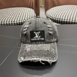 Louis Vuitton Couple High Street Washed Cowboy Baseball Hat Sunshade Duck Tongue Hat Damaged