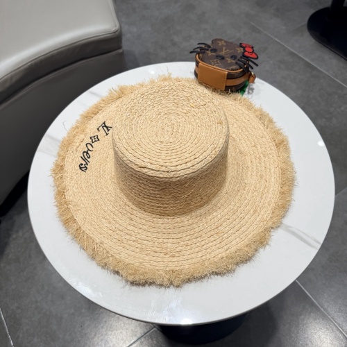 Louis Vuitton Fashion Retro Embroidered Straw Hat Sunshade Cap