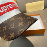 Louis Vuitton x Supreme Classic Embroidered Spliced Leather Baseball Cap Couple Versatile Duck Tongue Cap 56CM