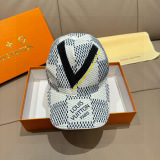 Louis Vuitton Fashion Baseball Hat Unisex Versatile Duck Tongue Hat 56CM