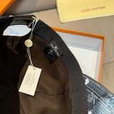 Louis Vuitton High Street Versatile Baseball Hat Couple Sunshade Duck Tongue Hat 56CM