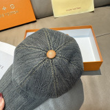 Louis Vuitton Unisex Retro Versatile Baseball Cap Duck Tongue Cap 56CM