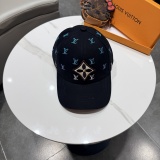Louis Vuitton Classic Fashion Embroidered Baseball Hat Couple Versatile Duck Tongue Hat