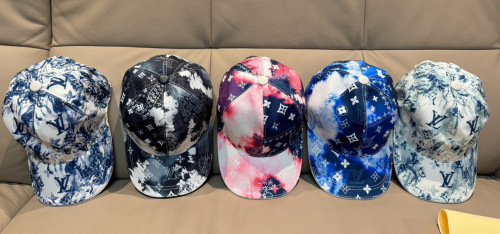 Louis Vuitton High Street Versatile Baseball Hat Couple Sunshade Duck Tongue Hat 56CM